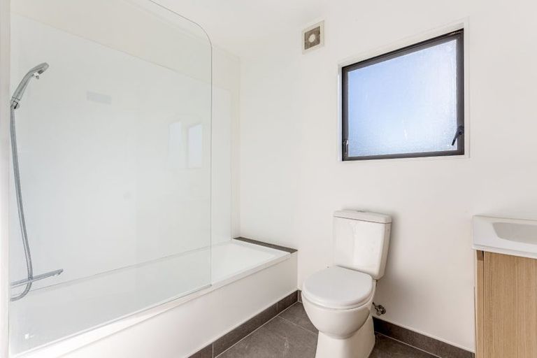 Photo of property in 8 Morere Street, Titahi Bay, Porirua, 5022
