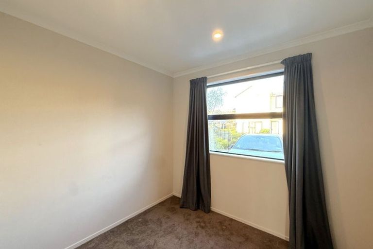 Photo of property in 48 Miromiro Street, Broomfield, Christchurch, 8042