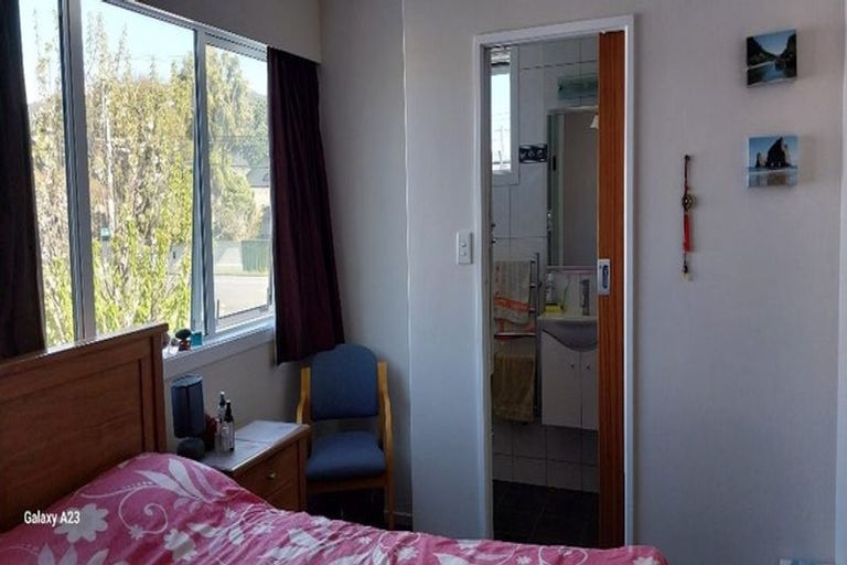 Photo of property in 1 Orr Crescent, Hutt Central, Lower Hutt, 5011