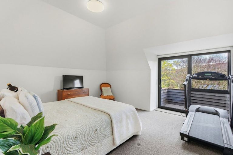 Photo of property in 27 Garden Place, Glenleith, Dunedin, 9010
