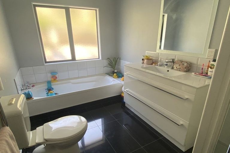 Photo of property in 83a Tireti Road, Titahi Bay, Porirua, 5022