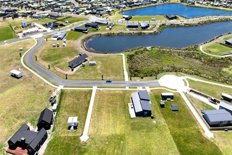 Photo of property in 26 Taniwha Place, Matarangi, 3592