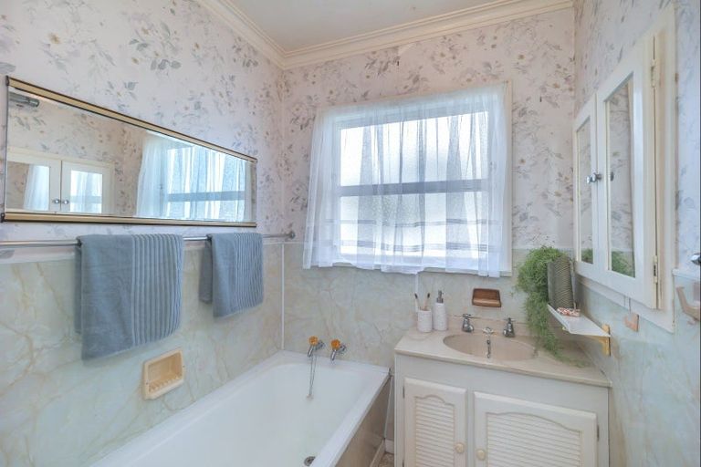 Photo of property in 34 Parsons Avenue, Levin, 5510