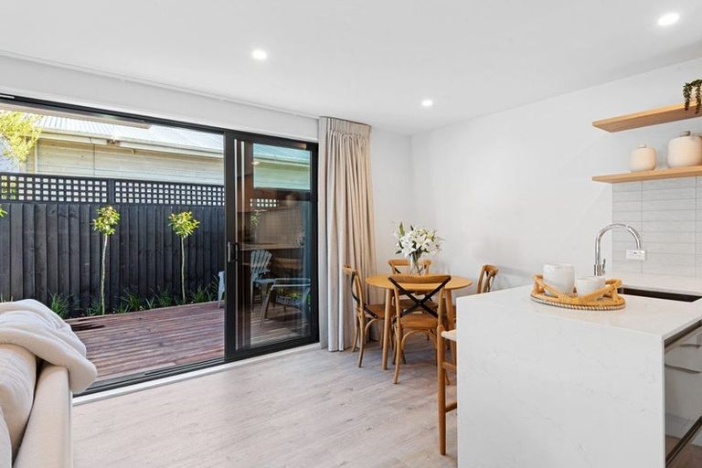 Photo of property in 73b Cornwall Street, St Albans, Christchurch, 8014