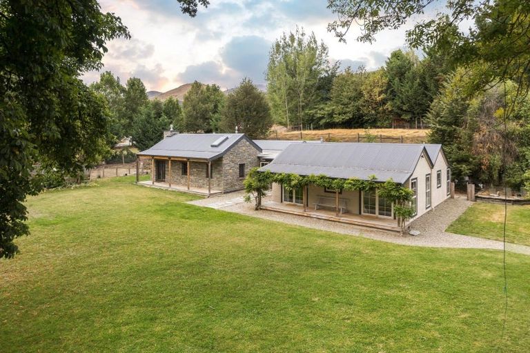 Photo of property in 45 Arrow Junction Road, Arrow Junction, Queenstown, 9371