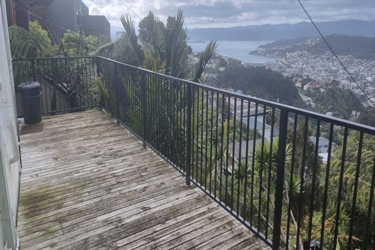 Photo of property in 54 Highbury Road, Highbury, Wellington, 6012