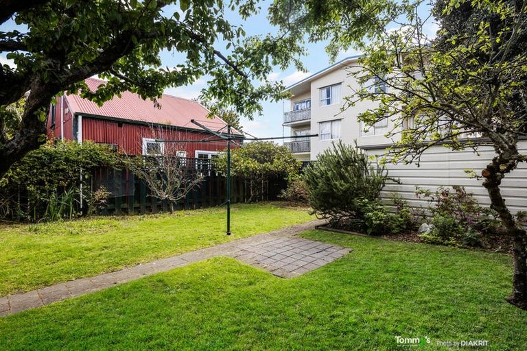 Photo of property in 31 Donald Mclean Street, Newtown, Wellington, 6021
