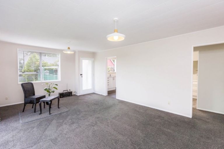 Photo of property in 35b Roband Crescent, Brown Owl, Upper Hutt, 5018