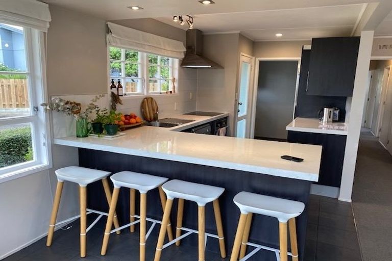 Photo of property in 9 Breadalbane Road, Havelock North, 4130