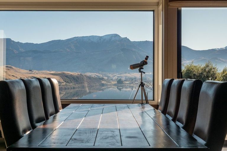 Photo of property in 12 Alfred Duncan Drive, Lake Hayes, Queenstown, 9371