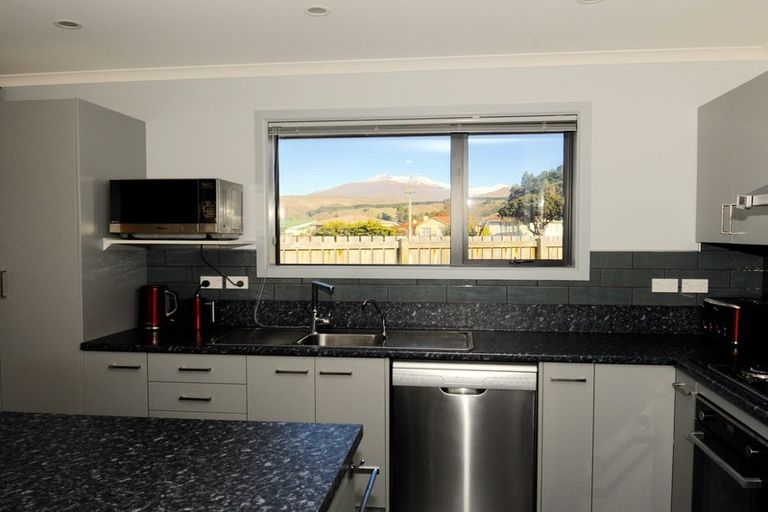 Photo of property in 70 Gordon Street, Kurow, 9435