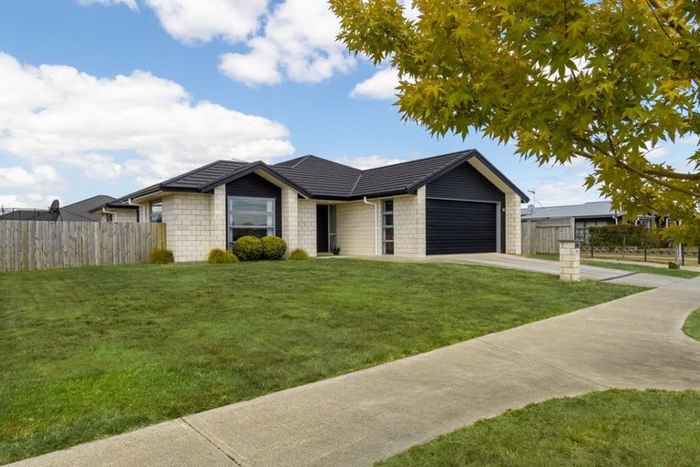 Photo of property in 48 Jarrett Terrace, Leamington, Cambridge, 3432