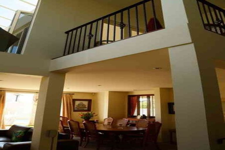 Photo of property in 51 Hikanui Drive, Havelock North, 4130