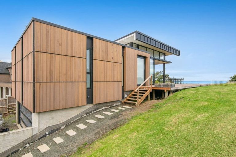 Photo of property in 22 East Point, Manly, Whangaparaoa, 0930