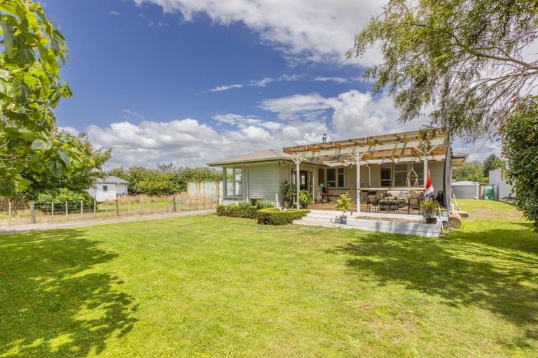 Photo of property in 57 Owen Street, Tikokino, Waipawa, 4273