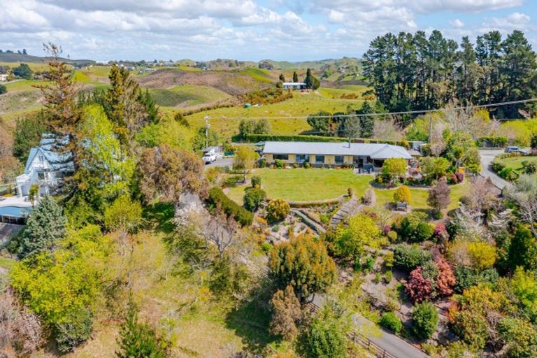 Photo of property in 205 Poraiti Road, Poraiti, Napier, 4182