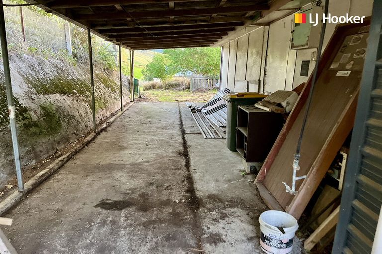 Photo of property in 27 Nore Street, Waihola, Milton, 9073