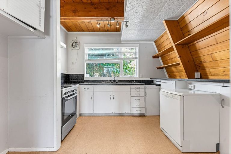 Photo of property in 1 Realm Place, Massey, Auckland, 0614