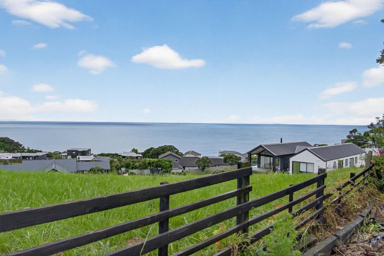 Photo of property in 11 Kendale Drive, Leigh, 0985