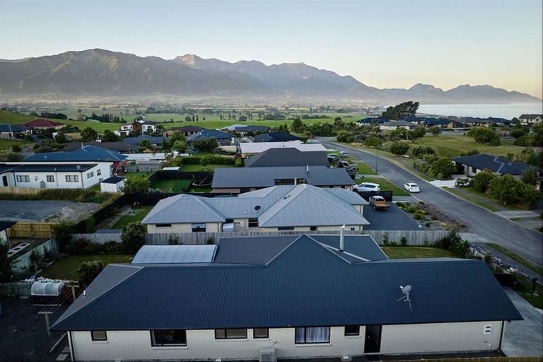 Photo of property in 6 Tauhou Place, Kaikoura, 7300