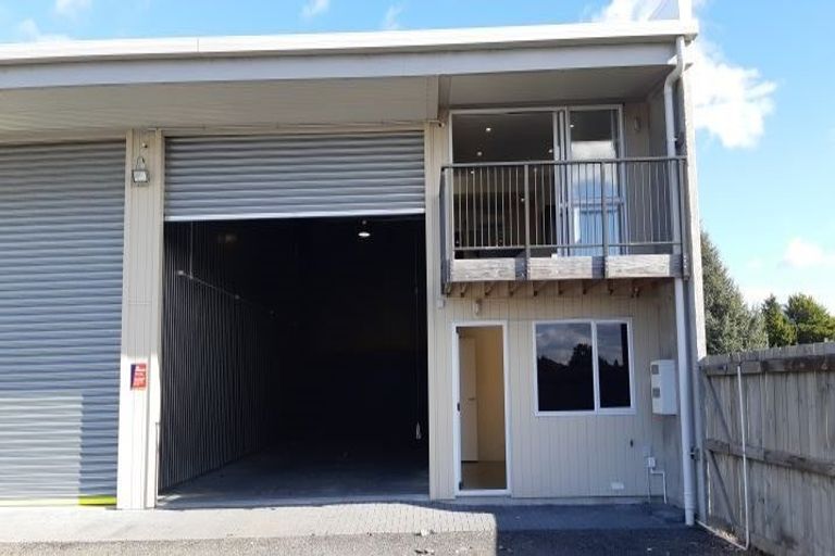 Photo of property in 4/15 Matai Street East, Riccarton, Christchurch, 8011