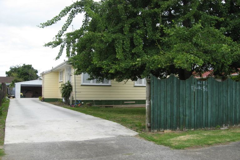 Photo of property in 45 Idlewild Avenue, Mangere, Auckland, 2022