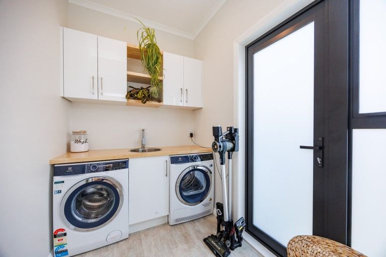 Photo of property in 77b Guy Avenue, Takaro, Palmerston North, 4410