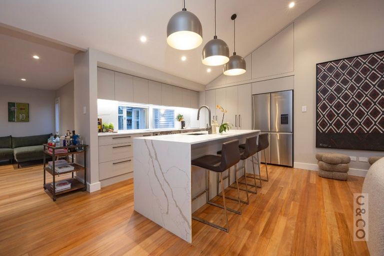 Photo of property in 2 Queen Street, Riverhead, 0820