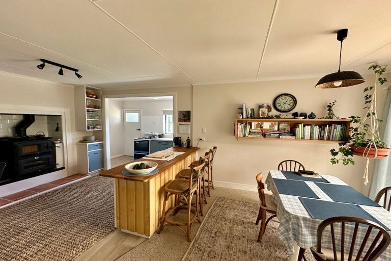 Photo of property in 69 Oparara Road, Karamea, 7893