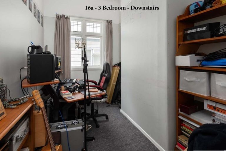 Photo of property in 16 Glendavar Street, Berhampore, Wellington, 6023