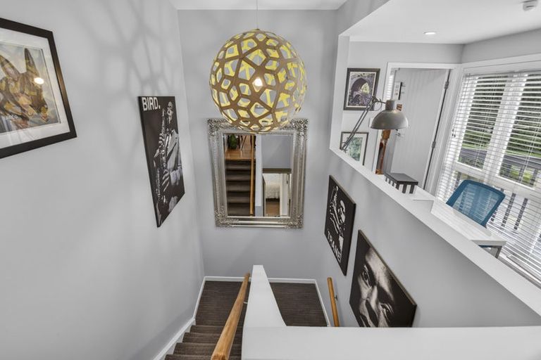 Photo of property in 250 Centreway Road, Orewa, 0931