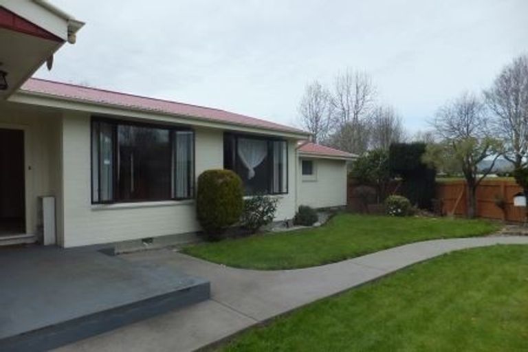 Photo of property in 29 Lochee Road, Upper Riccarton, Christchurch, 8041