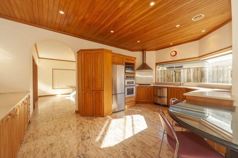 Photo of property in 15 Amesbury Drive, Churton Park, Wellington, 6037