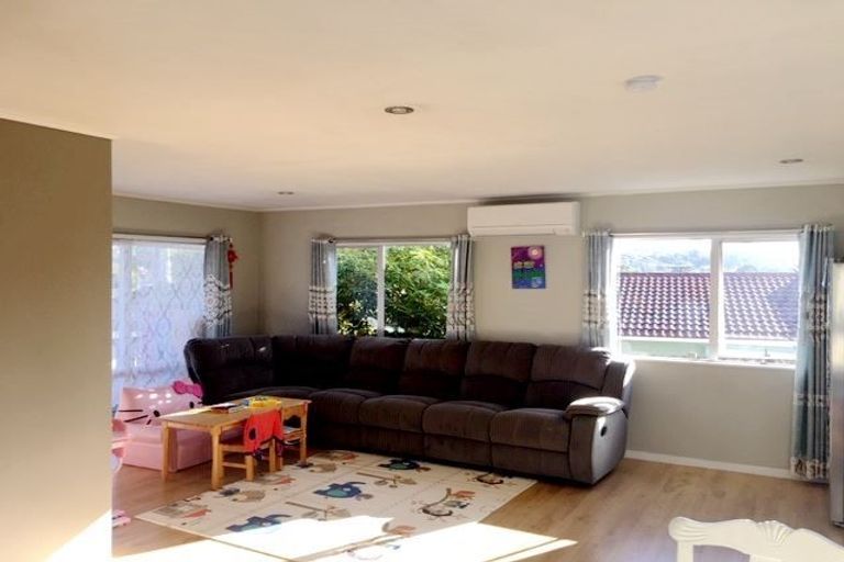 Photo of property in 1/163 Rathgar Road, Henderson, Auckland, 0610