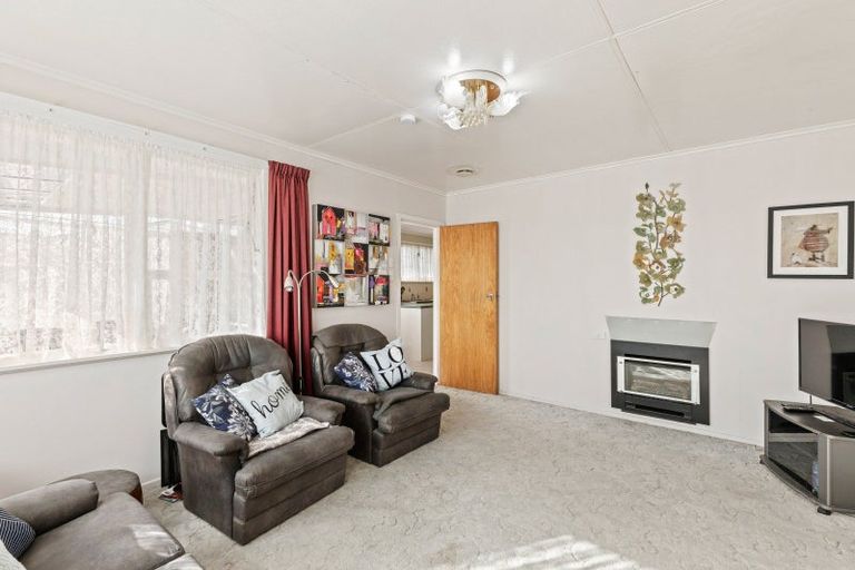 Photo of property in 135 Cracroft Street, Waitara, 4320
