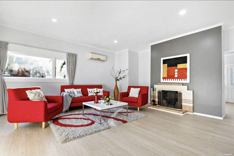 Photo of property in 1/22 Northumberland Avenue, Belmont, Auckland, 0622