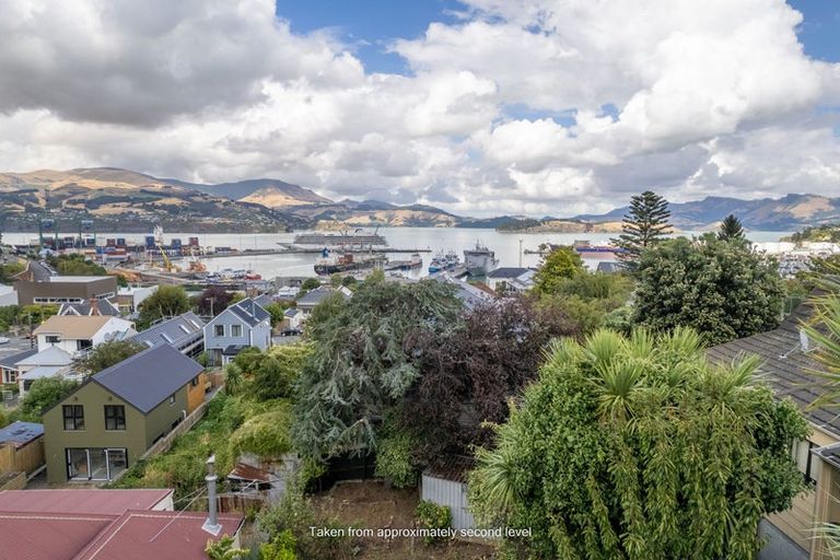 Photo of property in 13 Exeter Street, Lyttelton, 8082