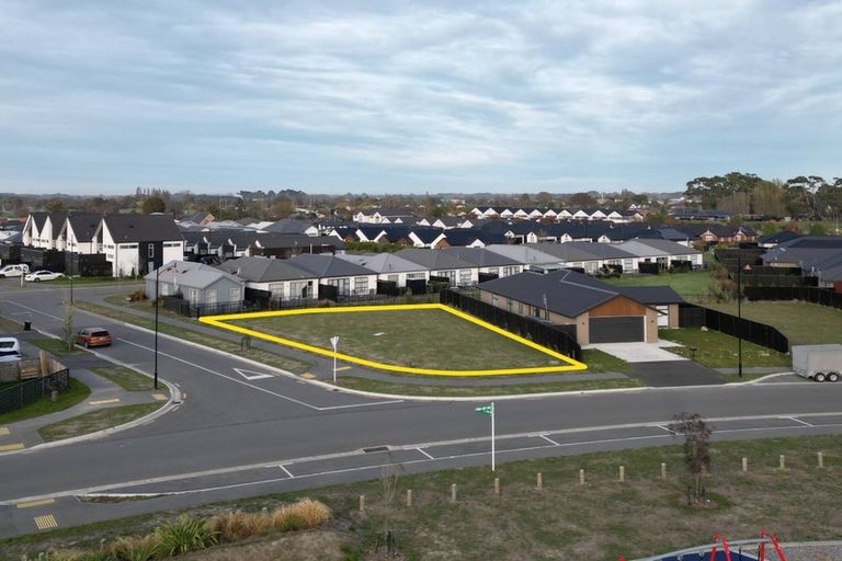 Photo of property in 13 Taupata Street, Kaiapoi, 7630