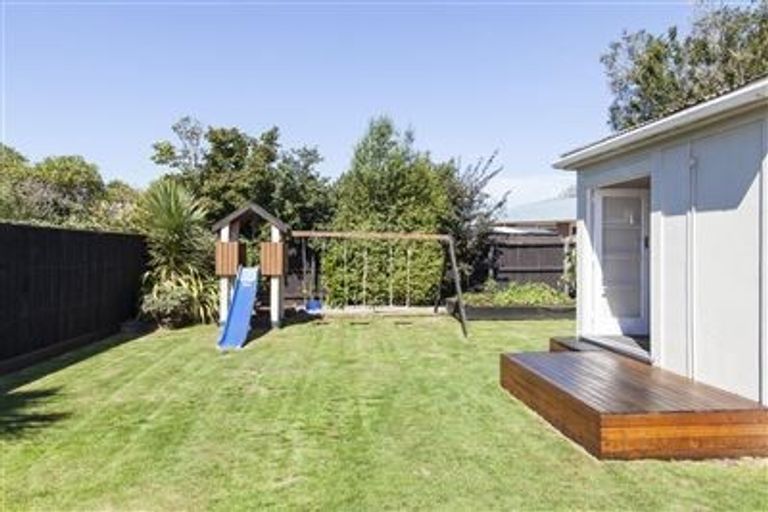 Photo of property in 40 Mcfaddens Road, St Albans, Christchurch, 8052