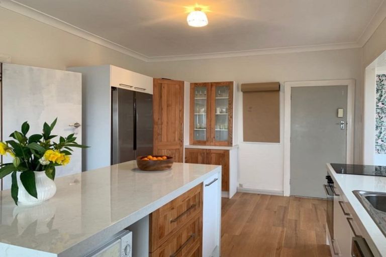 Photo of property in 131 Tahuna Road, Andersons Bay, Dunedin, 9013