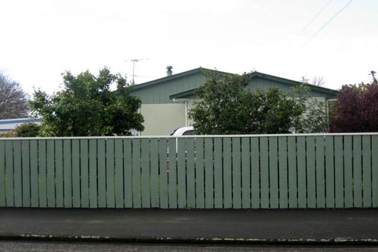Photo of property in 182 Belvedere Road, Carterton, 5713