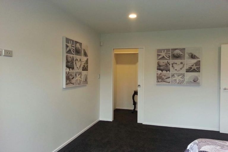Photo of property in 42 Tarnica Road, Northpark, Auckland, 2013