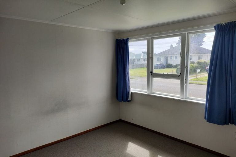 Photo of property in 23 Churchill Crescent, Tawhero, Whanganui, 4501