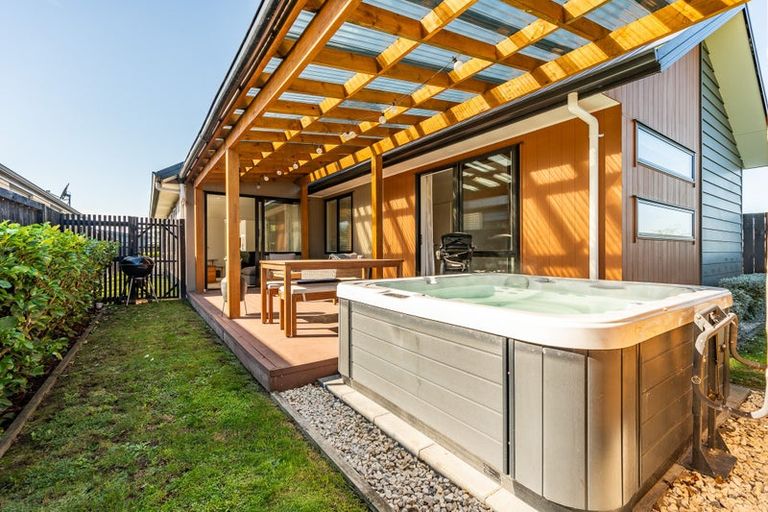 Photo of property in 11 Lavinias Way, Chartwell, Hamilton, 3210