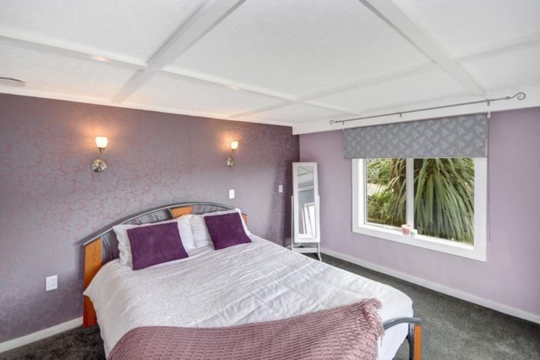 Photo of property in 39 Waldron Crescent, Green Island, Dunedin, 9018