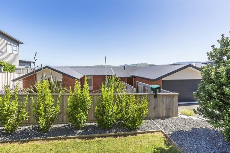 Photo of property in 12 Pacific View, Whitby, Porirua, 5024