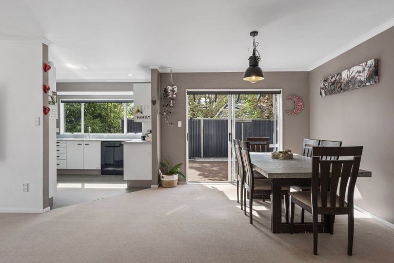 Photo of property in 15 Robinson Terrace, Rangatira Park, Taupo, 3330