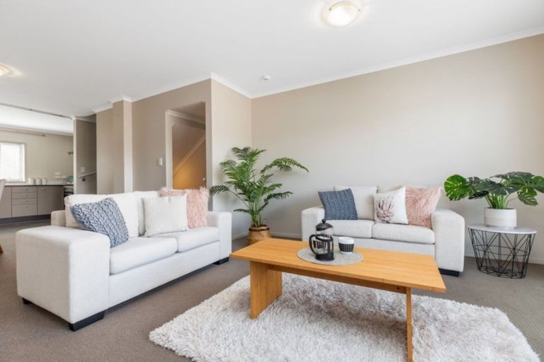 Photo of property in St Claire Village, 227/172 Mcleod Road, Te Atatu South, Auckland, 0610