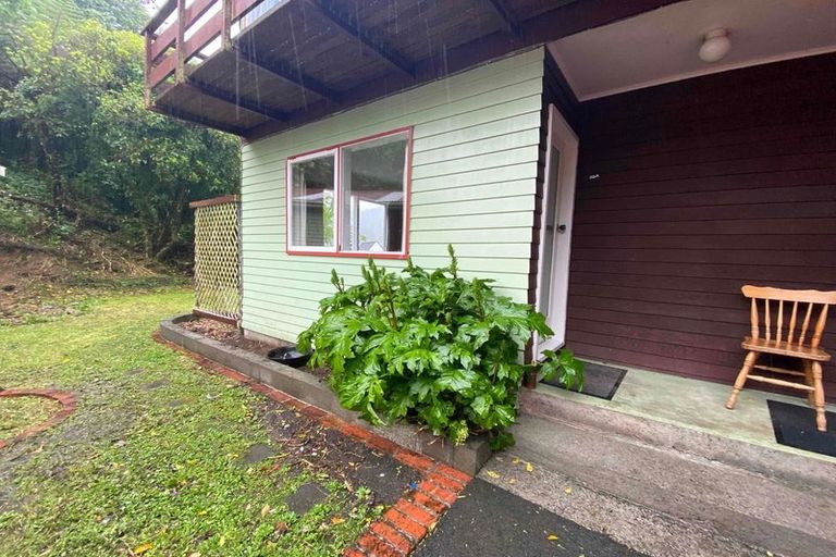 Photo of property in 50 Makara Road, Karori, Wellington, 6012