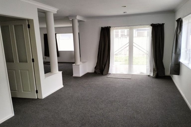 Photo of property in 31a Heretaunga Square, Silverstream, Upper Hutt, 5019